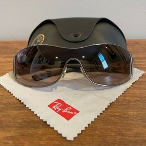 RAY-BAN Sunglasses - Gunmetal/Gradient RB3268 - Never Worn